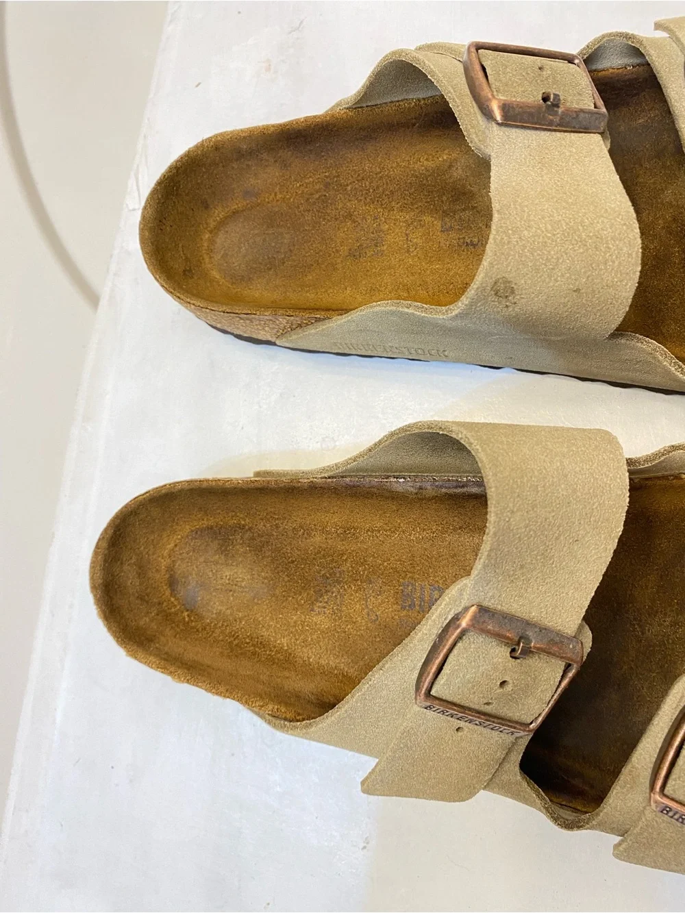 Birkenstock Arizona Size 42. Women Size 11, Men’s Size 9 good condition